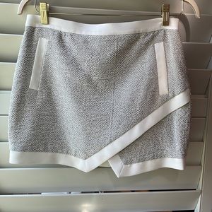 Mini skirt banana republic